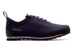 Products: Evolv Cruzer Psyche Smoke (Women's) - Northern Rocks