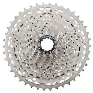 Drivetrain: Shimano CS-M5100 Deore 11 Speed Cassette