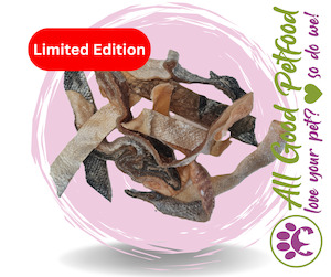 Natura Salmon Skins 200g Limited Edition