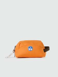 Apparel: Waterproof canvas wash bag