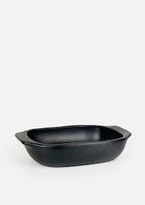 La Chamba: La Chamba Lasagna Dish with Lugs