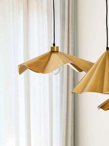 Hanging Lights: Wave Pendant