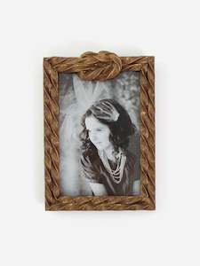 Photoframes: Gilded Knot Photo Frame