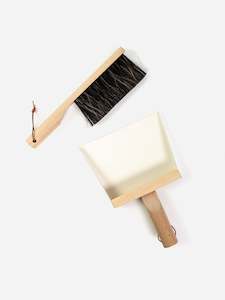 Andree Jardin: Andree Jardin Dustpan Set - White