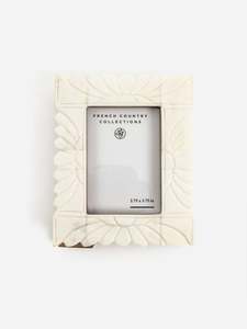 Aria Mini Carved Photo Frame