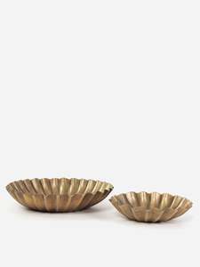 Decorative Objects: Scalloped Dish