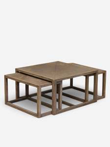 Coffee Tables: Omaha Oak Nesting Coffee Table Set