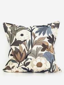 Cushions: Harriet Cushion