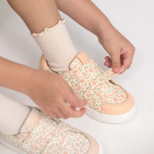 Best Sellers 1: Pretty Brave Otto Canvas