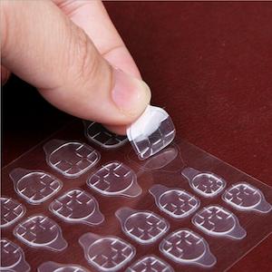 Practice Hands And Fingers: Double Sided Pads for Press On Tips