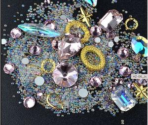 Nail Art: HZ-06 Rhinestone / Gem Pot