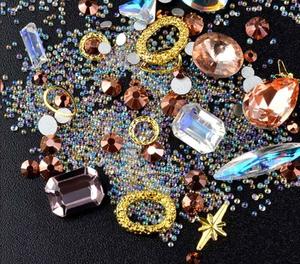 Rhinestone & Gem Pot No.4 | TCG Nail Art Pot NZ