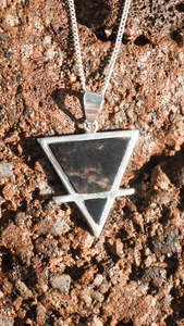 The 4 Elements: Earth - Onix and Silver Necklace