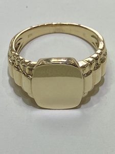 Rings Collection: Ring - 9ct men's signet