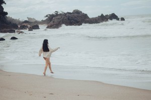 Products: 50 Ways to Living a Simpler Life Nut Brown Rose