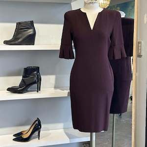 Dresses: Alexander McQueen Fitted Dress - SIZE S