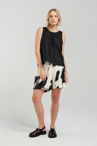 Linen Lovers: RESOLVE SHORT | ODYSSEY