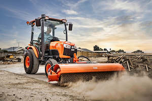 Neilo Equipment: Neilo B3150 Cabin Broom