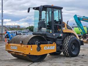 Rollers Compaction: 2020 Case 1110 Ex-D Roller