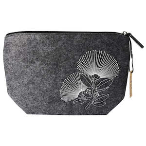 Cosmetic Bags: Accessory Bag Felt NZ Pohutukawa Grey 28.5×18