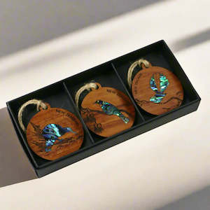 Christmas Decorations: PAUA - RIMU DECORATION TRIO