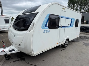 Products: 2013 Sprite Muskateer Sline 470 5B $36,995.00