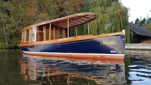 Landamores Frolic 31 Luxury Electric Launch – NZ Electric Boat Co