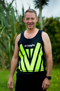 Men: The Contractor Singlet