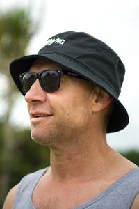 Men: Bucket Hat