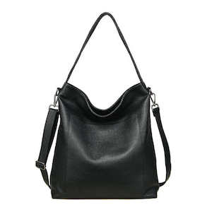 Tote Bags: Women's Large Leather Shoulder Bag – Spacious & Stylish