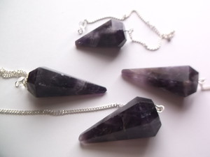 Products: Amethyst healing pendulum - NZ Gems