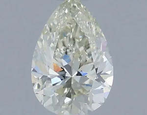 Diamonds: 0.33ct Pear Natural Diamond (Colour J, Clarity VS2, Cut VG, IGI Certified)