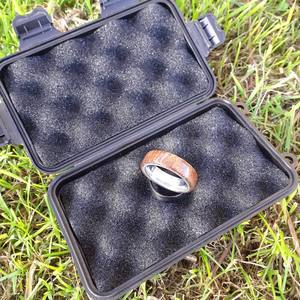 40,000 Year Old NZ Native Swamp Kauri (Rustic Dark Grain Edition) - NZ NATIVE WOOD RINGS