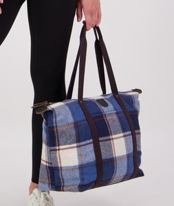 Products: Queenstown Tote Bag SWANNDRI