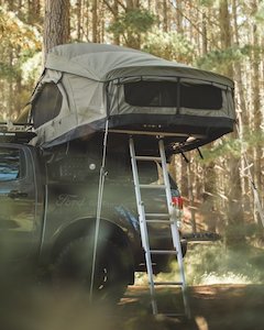 Rooftop Tents: Feldon Crow's Nest Rooftop Tent - Extended - Green