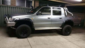 Kut Snake Flares for Toyota Hilux LN167 1991 - 2004