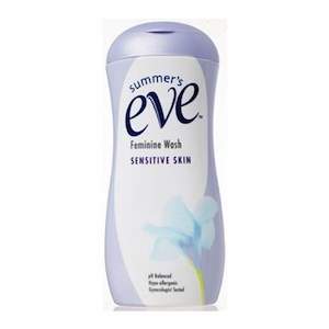 Summers Eve Sensetive Skin Wash 240ml
