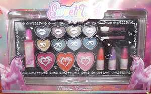 Sweet Treats Make Up Pallette 1pc