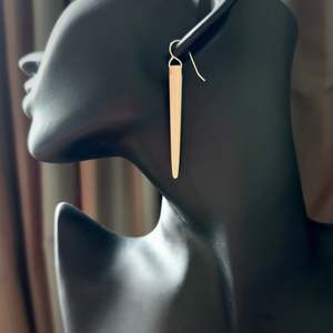 Kristal Thompson: NARWHAL