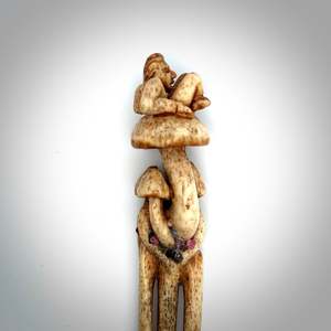 Sculptures: DAY TRIPPER