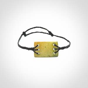 Under Nzd200: SUNSHINE WRIST