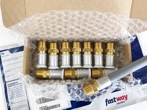 [P115] 10 x Brass Male adaptors