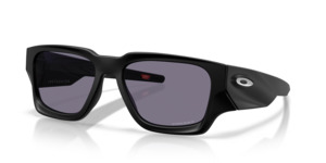 Mens Snow Layering: Oakley Instagator Sunglasses