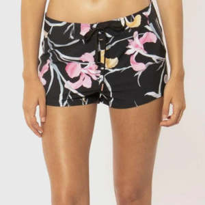 Womens Shorts: Sisstrevolution Deep Azul 2" Boardshorts