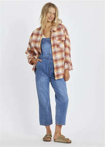 Womens Apparel: Sisstrevolution Lighthouse Lure Woven Shirts