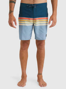 Mens Apparel Sale: Quiksilver Everyday Swell Vision 18" Boardshorts