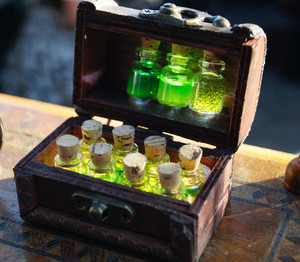 Drinkable Potions - School Holiday Fun oakandthistle