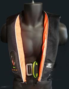 Safety: Baltic Inflatable Lifejacket - Auto with Harness