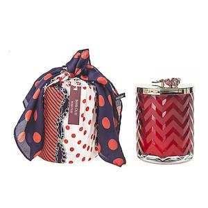 Cote Noire: Cote Noire Herringbone Candle With Scarf Rose Oud - Red & Red Rose Lid - HCG07