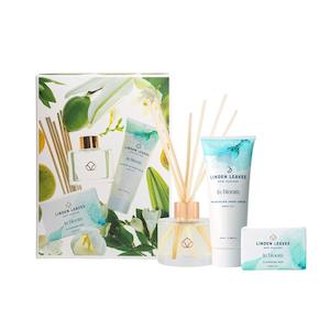 Linden Leaves Aqua Lily Hands & Home Gift Set